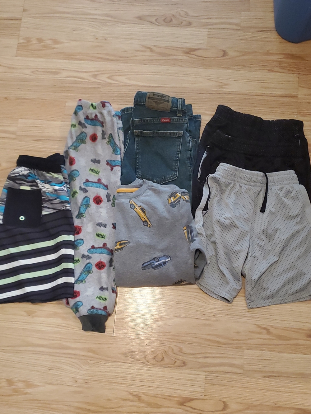 Boys 7 Pc Mixed Lot Wrangler Jeans, Sweatshirt, PJ Pants, Swim Trunks, 3 Shorts